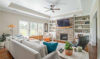 104 Wyatt Dr, Advance, NC 27006