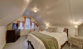 702 N 2nd St, Alpine, TX 79830