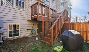 435 STANTON Pl, Alexandria, VA 22304