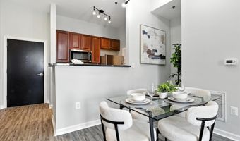 309 HOLLAND Ln 222, Alexandria, VA 22314