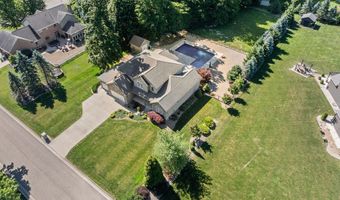 2820 Ashwood Dr, Alliance, OH 44601
