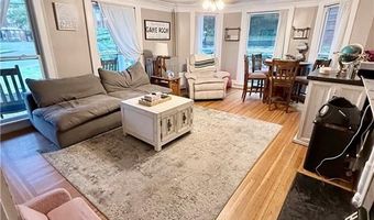 35 High St, Burrillville, RI 02859