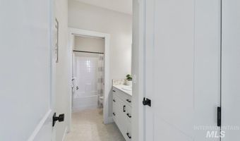 3760 Jackie Ln, Boise, ID 83704