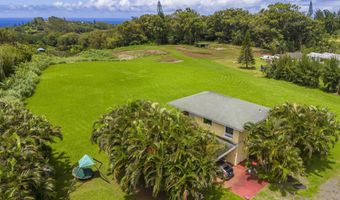 654 Kaupakalua Rd, Haiku, HI 96768