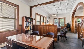 126 North St, Bennington, VT 05201