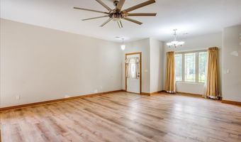 418 W Summit Ave, Augusta, KS 67010