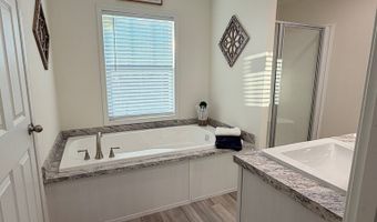 9971 NE 100th St, Archer, FL 32618