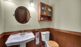 2161 Burnham Ct, Algonquin, IL 60102
