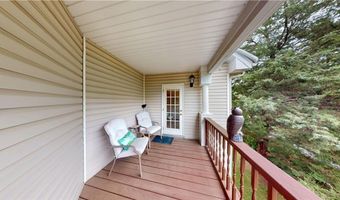 2 Ewes Ln, Bella Vista, AR 72715