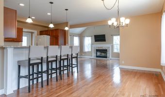 40431 N Fairview St, Antioch, IL 60002