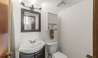 1219 N Itasca Rd, Addison, IL 60101