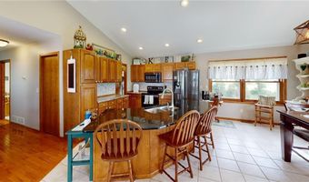 23371 650th Ave, Alden, MN 56009