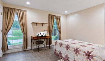 469 Mountain Ln, Albany, KY 42602