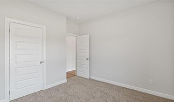 712 ASHETON Dr, Auburn, AL 36801