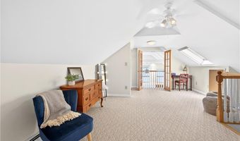 63 Teed Ave, Barrington, RI 02806
