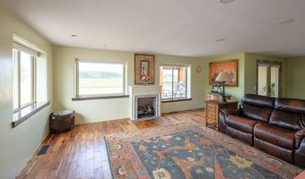 800 COUNTY ROAD 123, Bedford, WY 83112