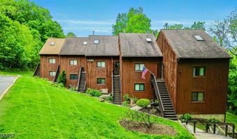 1 Red Lodge Dr 5, Alloway, NJ 07462