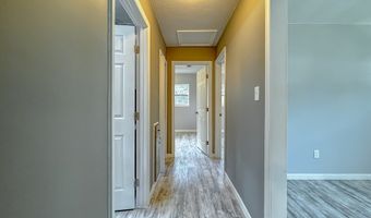 913 Virginia Pl, Bainbridge, GA 39819