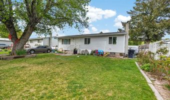 385 Adams St, American Falls, ID 83211