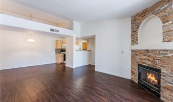 950 Seven Hills Dr 524, Henderson, NV 89052