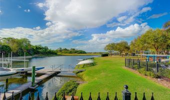 5713 SEA TROUT Pl, Apollo Beach, FL 33572