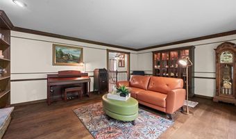 4352 Rock Island Rd, Arnold, MO 63010