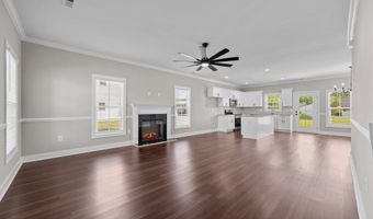 853 Mulligan Dr, Ayden, NC 28513