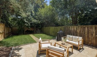 1627 34TH St NW, Washington, DC 20007