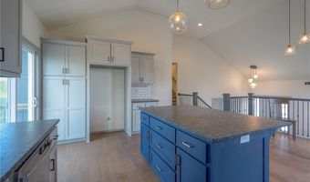 1632 N 157th Ln, Basehor, KS 66007