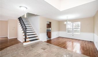 1369 Nykiel Ct, Ballwin, MO 63011