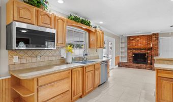 256 ALPINE St, Altamonte Springs, FL 32701