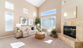 585 DiMaio Way, Escondido, CA 92027
