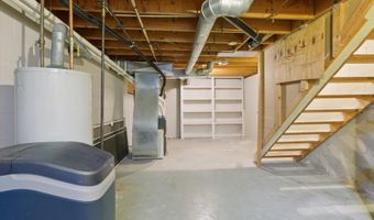 4403 W Riverview Dr, Alma, MI 48801
