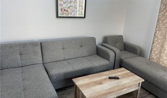 46 Follett Rd, Narragansett, RI 02882