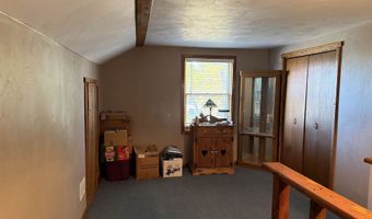 1936 S ADAMS St, Appleton, WI 54915