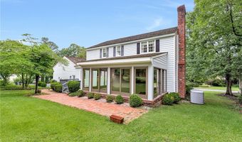 14383 Country Club Dr, Ashland, VA 23005