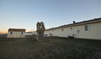 610 SW 13th Ave, Aberdeen, SD 57401