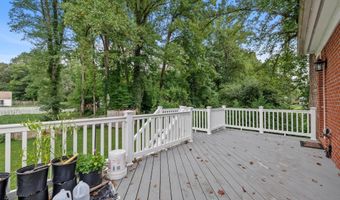 7230 BEVERLY St, Annandale, VA 22003