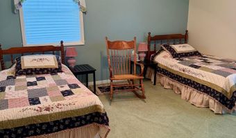 2822 Country Club Dr, Atlantic, IA 50022