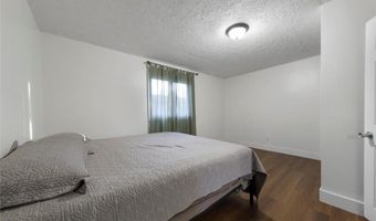 302 S Renville St, Winthrop, MN 55396