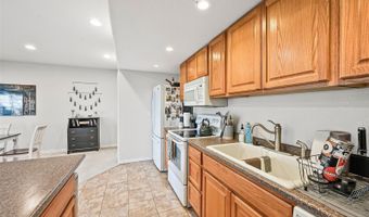 822 Fox Hollow Ln, Golden, CO 80401