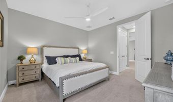 825 MANNS HARBOR Dr, Apollo Beach, FL 33572
