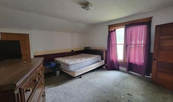 400 SUPERIOR St S, Antigo, WI 54409