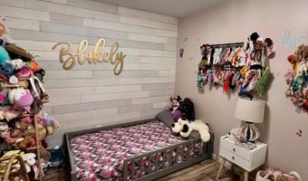 118 Christopher Dr, Glen Morgan, WV 25813