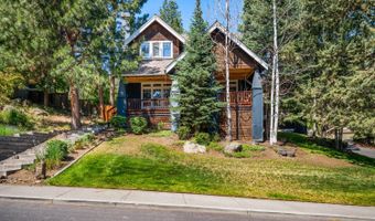 335 NW 17th St, Bend, OR 97701