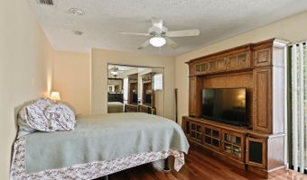 744 FLAMINGO Dr, Apollo Beach, FL 33572