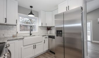 52 Hillside Ave, Bartlett, NH 03812