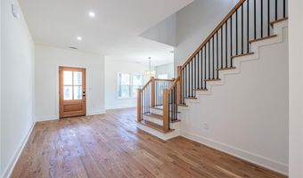 272 1st Ave, Avondale Estates, GA 30002