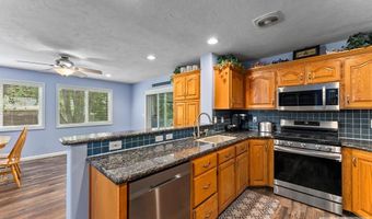 722 Marjorie Ave, Ammon, ID 83401