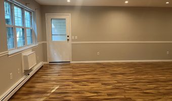 2955 Madison Ave APT 40, Bridgeport, CT 06606